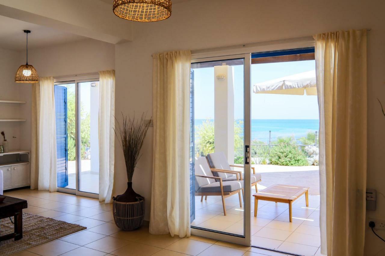 Phaedrus Living: Seaside Luxury Villa Anafi Paralimni Exterior photo
