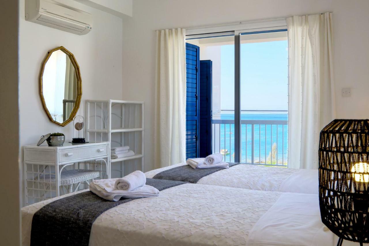 Phaedrus Living: Seaside Luxury Villa Anafi Paralimni Exterior photo