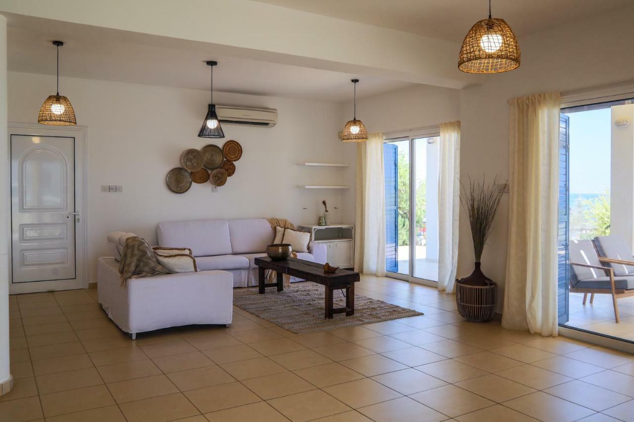 Phaedrus Living: Seaside Luxury Villa Anafi Paralimni Exterior photo
