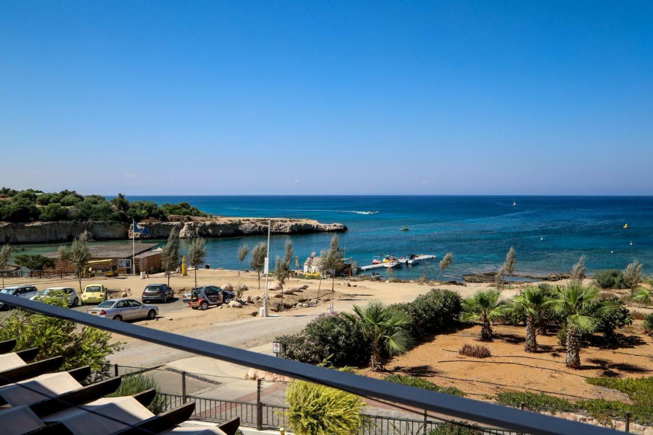 Phaedrus Living: Seaside Luxury Villa Anafi Paralimni Exterior photo