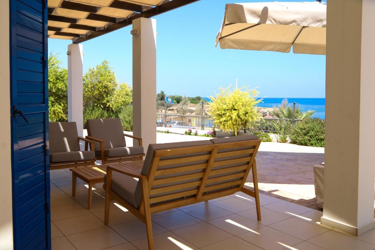 Phaedrus Living: Seaside Luxury Villa Anafi Paralimni Exterior photo