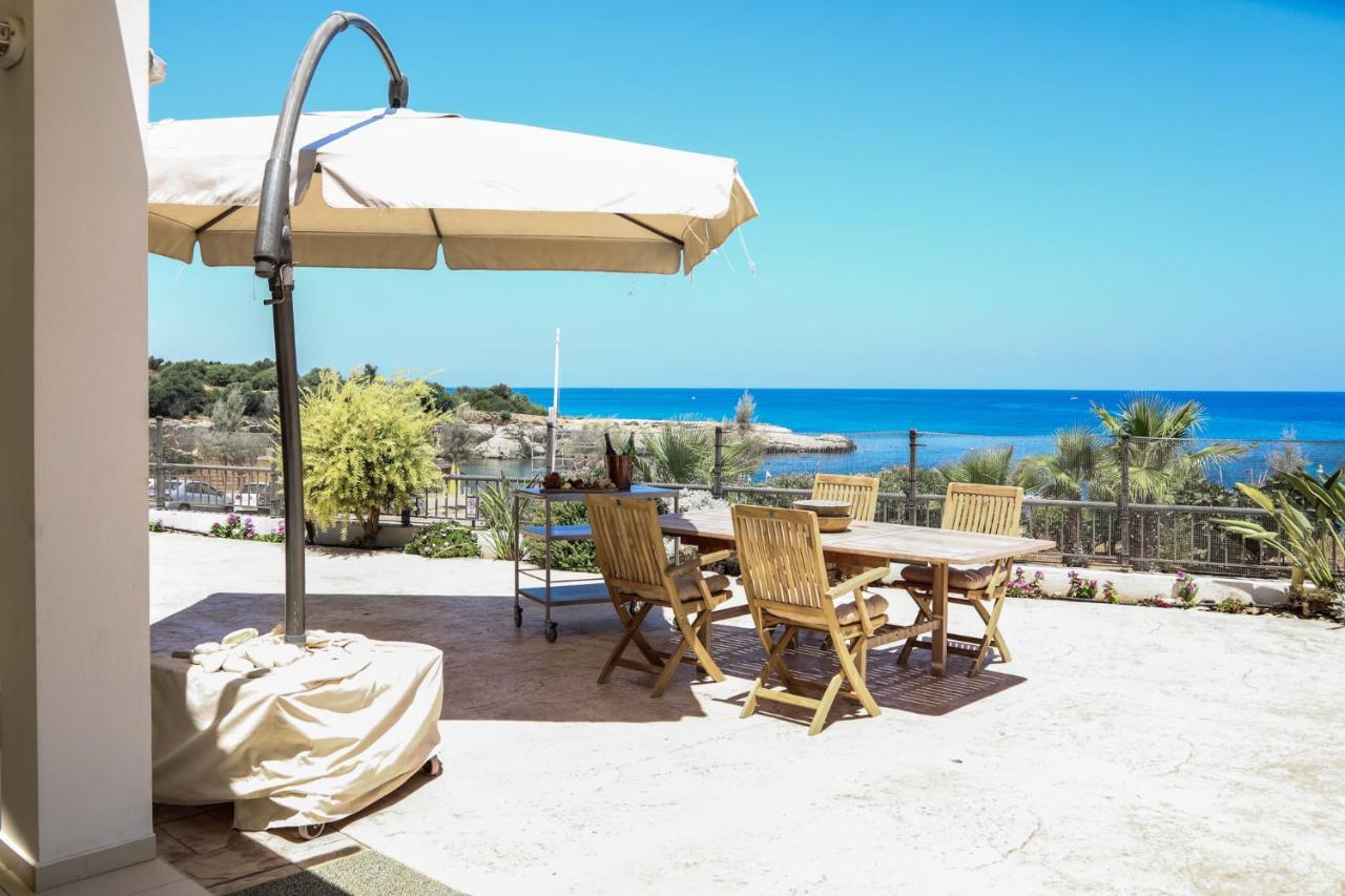 Phaedrus Living: Seaside Luxury Villa Anafi Paralimni Exterior photo